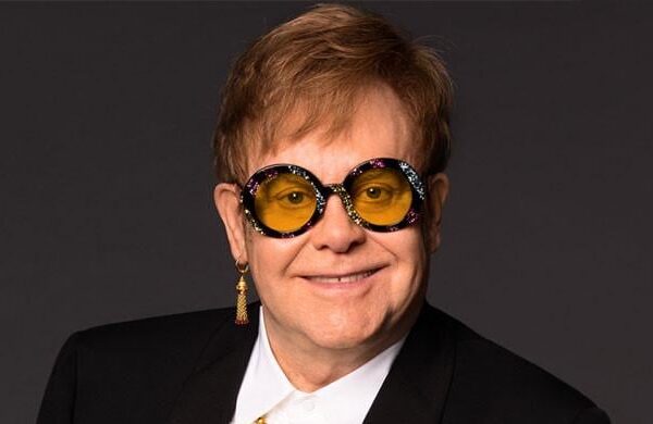 elton-john-opens-up-about-‘distressing’-battle-with-blindness