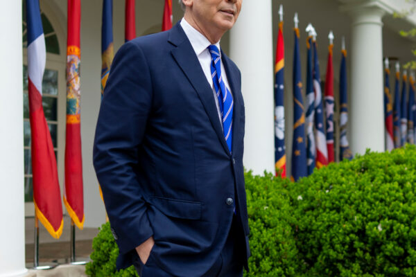 monday-briefing:-trump’s-team-defends-tariffs
