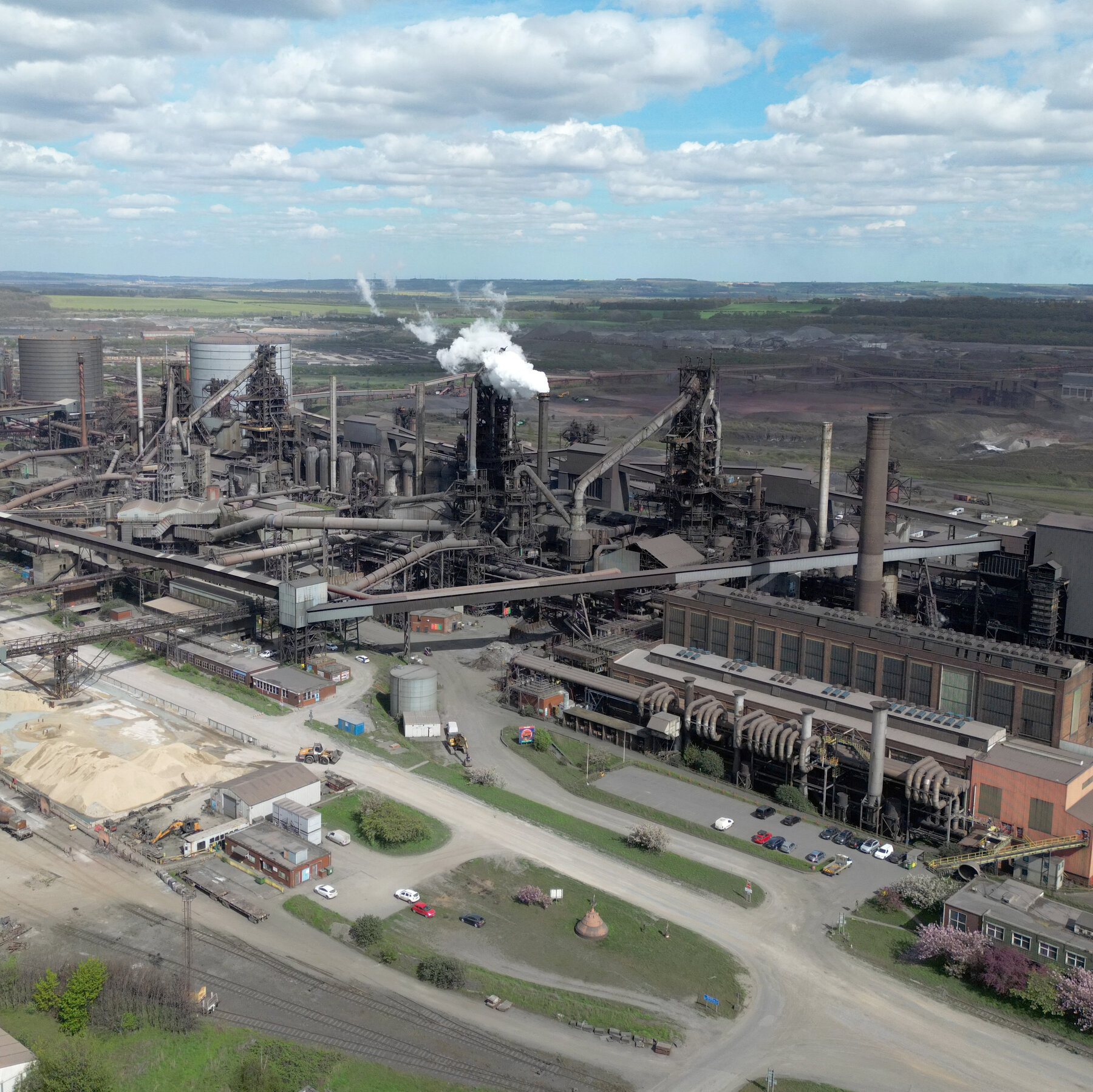 a-crisis-at-a-british-steel-mill-has-cast-a-shadow-over-uk.-china-relations
