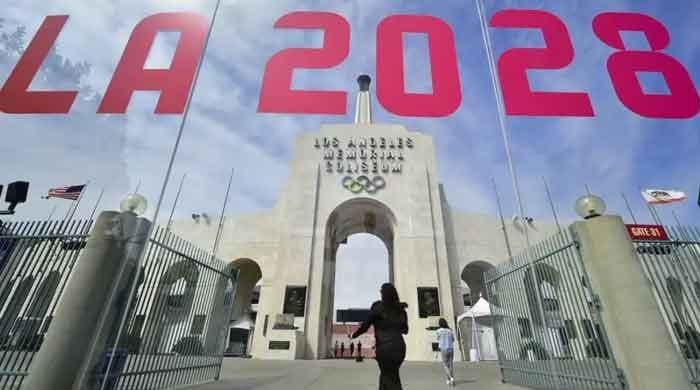universal-studios,-venice-beach-to-host-2028-olympic-games-with-squash-debut