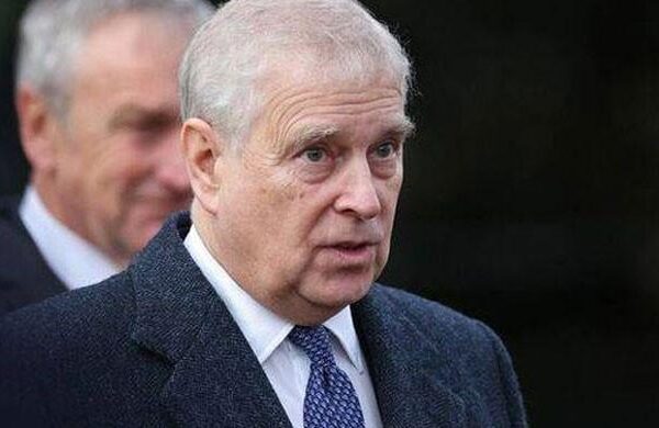 royal-expert-decodes-prince-andrew’s-awkward-body-language-at-easter-service