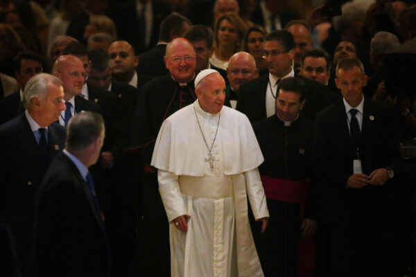 tuesday-briefing:-tributes-for-pope-francis