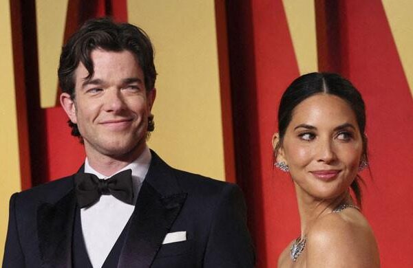 olivia-munn,-john-mulaney-find-sweet-ways-to-stay-close-amid-parenthood