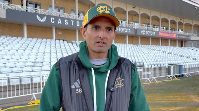 mohammad-abbas-dedicates-five-wicket-haul-to-pakistan-armed-forces